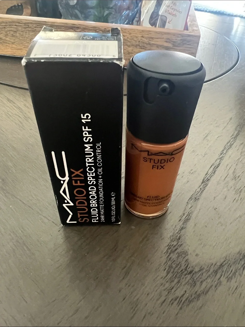 MAC Studio Fix Fluid SPF 15 Foundation - shade NW47 BNIB